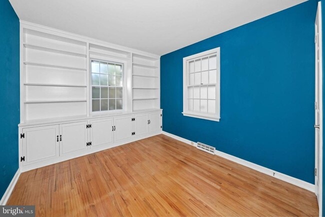 Building Photo - 107 Sorrel Dr