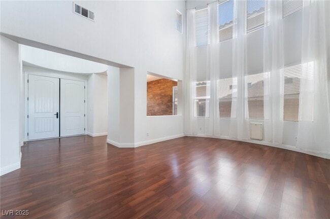 Building Photo - 9592 Staff Ln