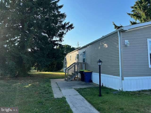 Building Photo - 3 Kenton Cir