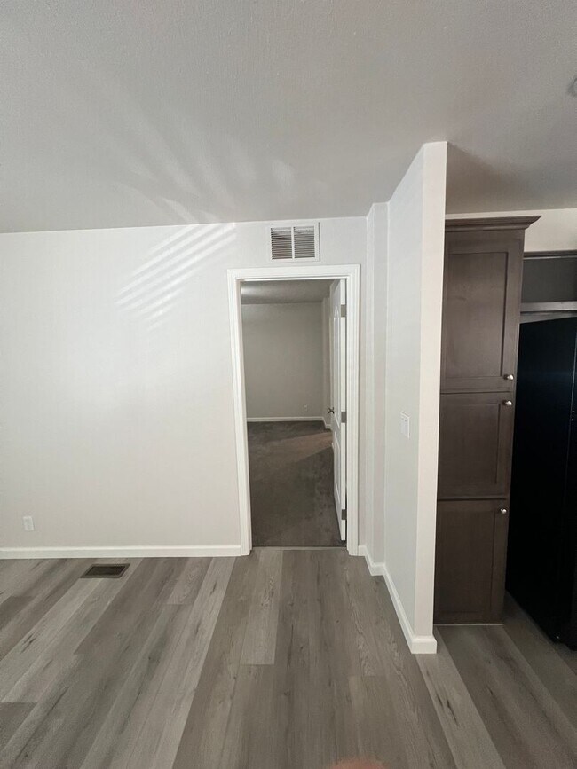 Building Photo - Paradise Home for rent, Great Location, 3 ...