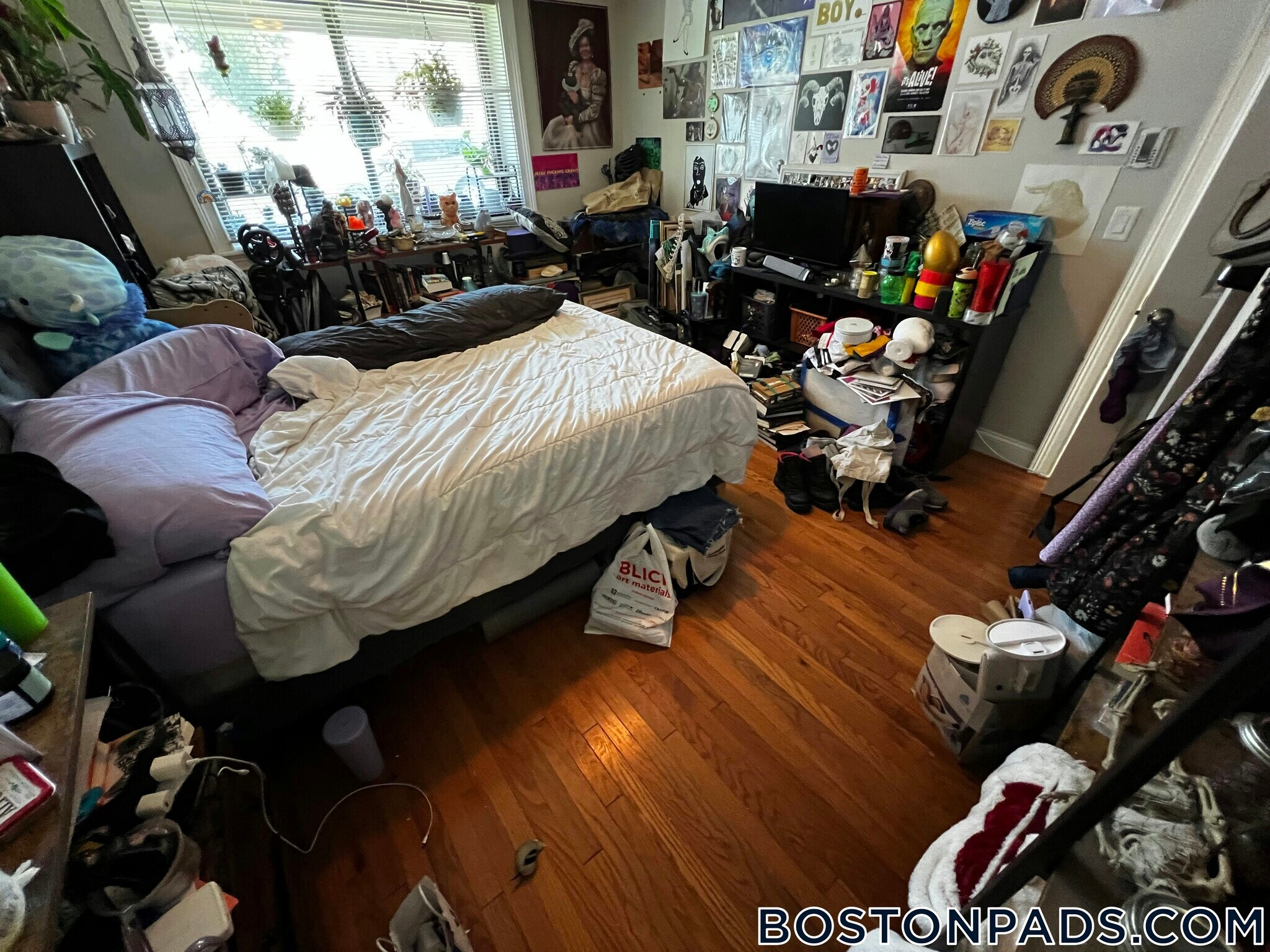 Building Photo - 134 Summer St