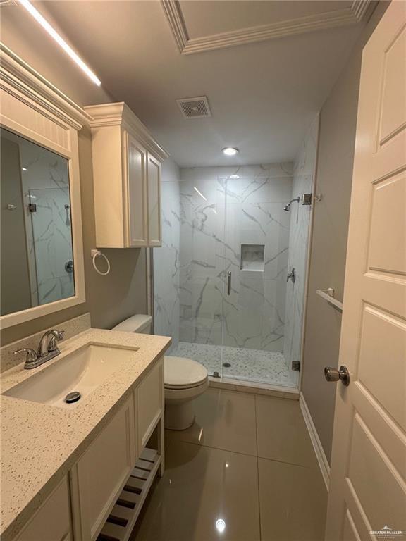 Building Photo - 11 Dove St