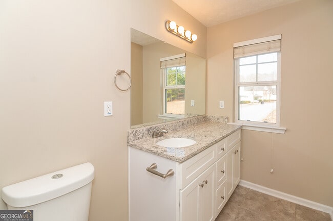 Building Photo - 4766 Highpoint Way