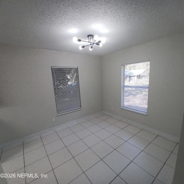 Building Photo - 253 Stillwell Ave