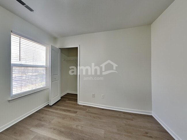 Building Photo - 3808 Broadwater Ct