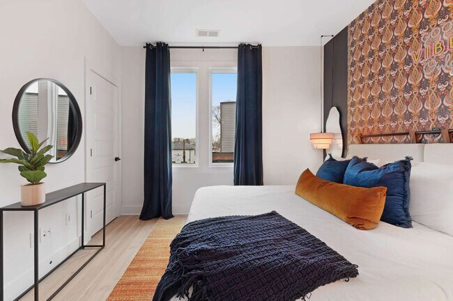 Building Photo - 911 Ramsey St