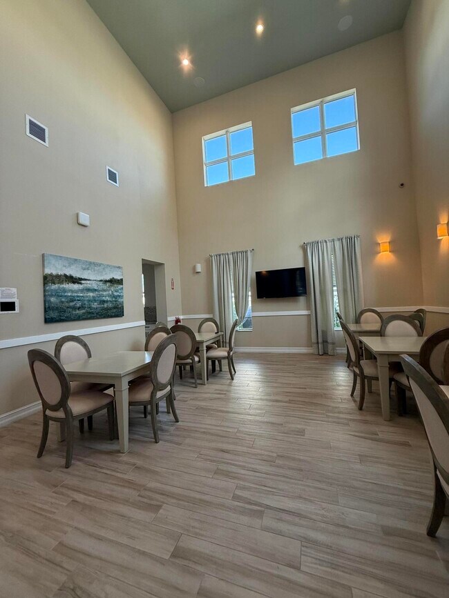 Building Photo - 56 Sabal Ct