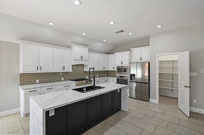 Building Photo - 1346 Mystic River Ln