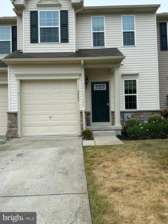 Building Photo - 2003 Exposition Dr