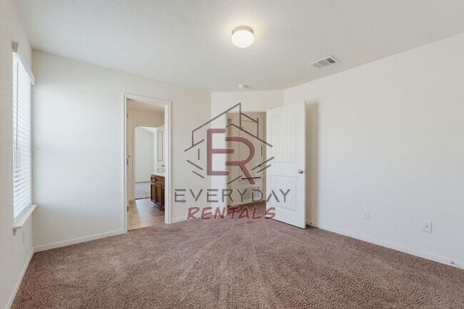 Building Photo - 6705 Black Springs Dr