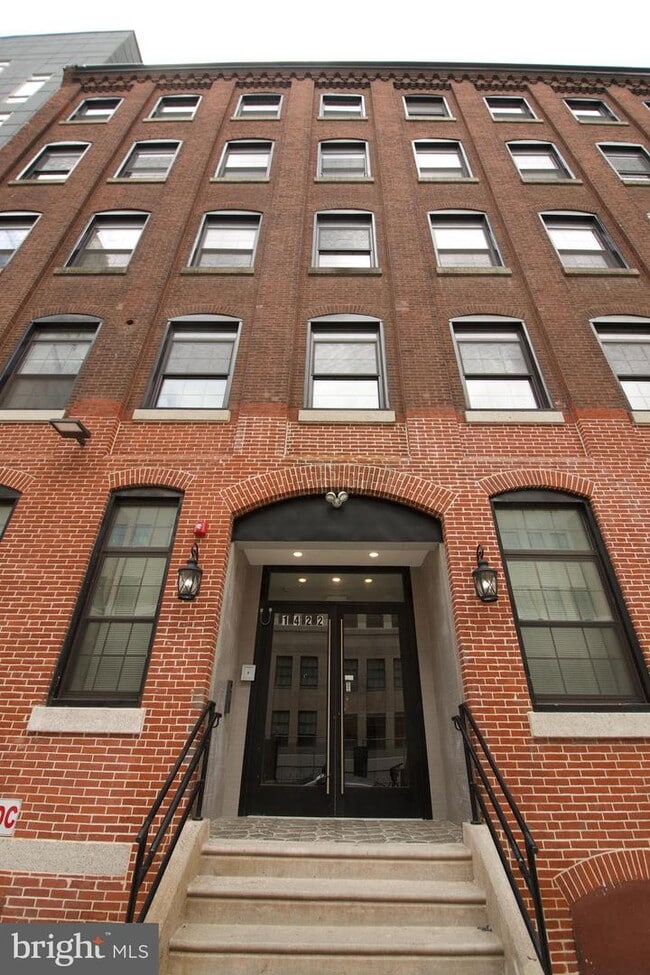 Building Photo - 1422 Callowhill St