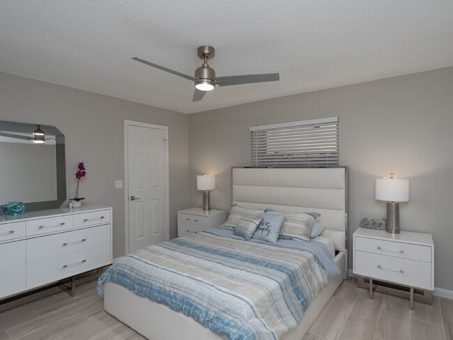 Building Photo - Turkey Furnished 3 Bed Pool Home in Venice