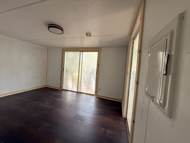 Building Photo - 8010 W Morrow Ct