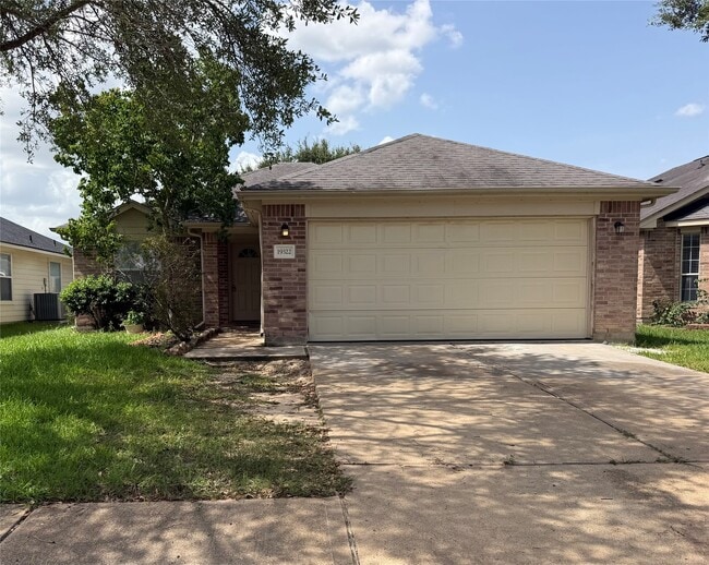 Building Photo - 19322 Otter Trail Ct