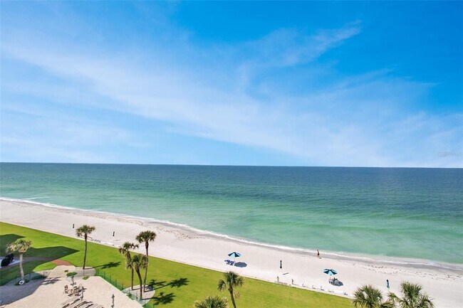 Building Photo - 1050 Longboat Club Rd
