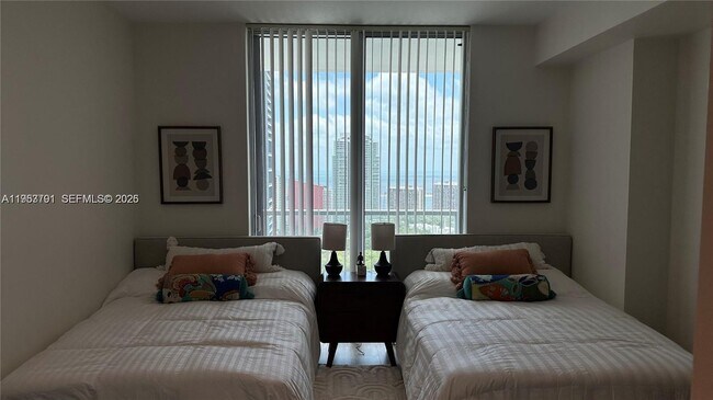 Building Photo - 79 SW 12th St