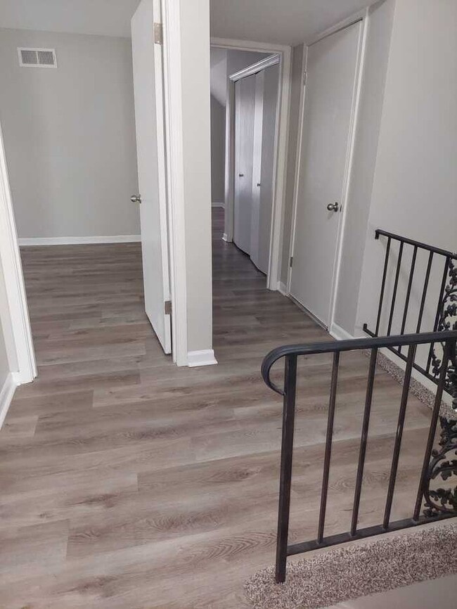 Building Photo - 5001 Whitworth Rd