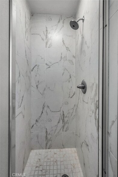 Building Photo - 6139 Tampa Ave