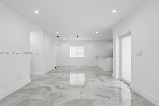 Building Photo - 2924 NW 58th St