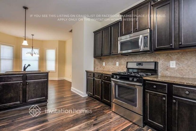 Building Photo - 42 Pappy Ln