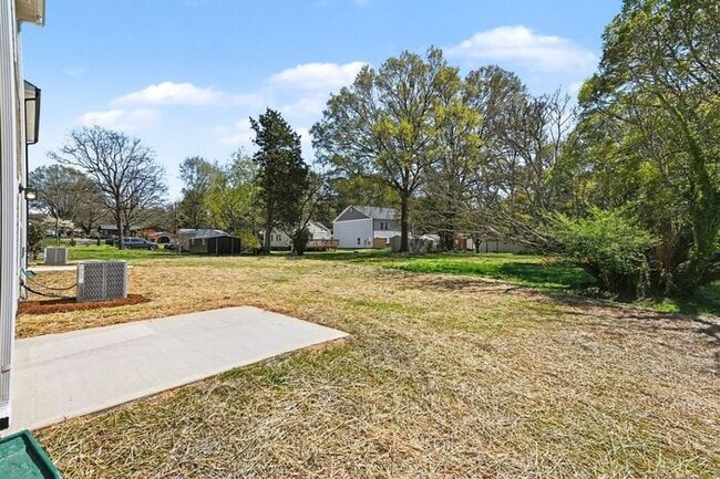 Building Photo - Brand New 4BD/2.5BA Home in Mooresville!