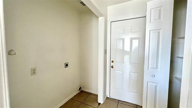 Building Photo - 4503 Fortuna St