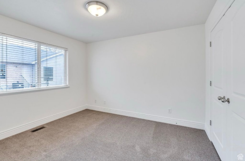 Building Photo - 1145 E 200 S