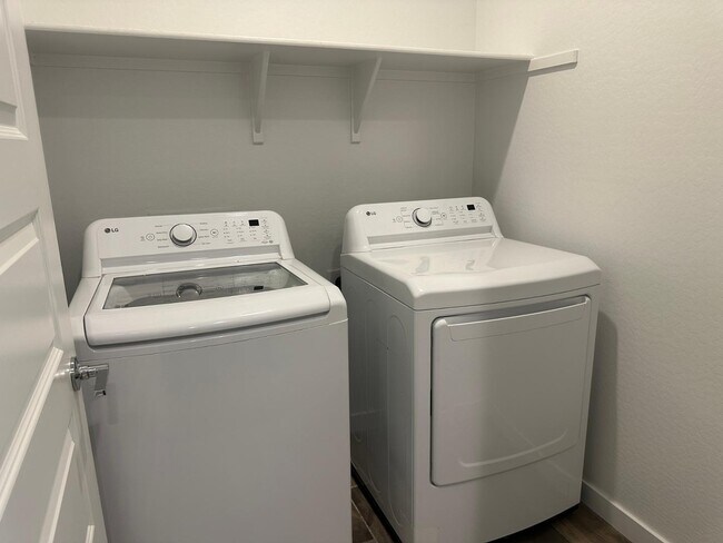 Building Photo - 25704 S 231st St