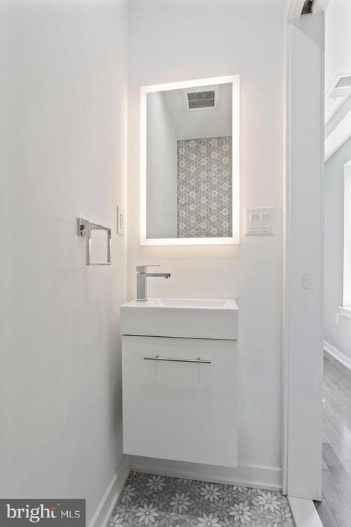 Building Photo - 1412 S 22nd St