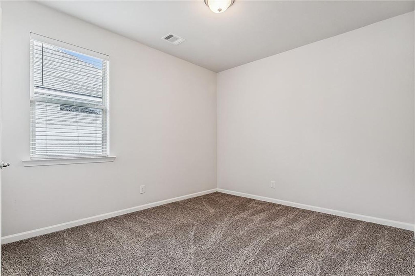 Building Photo - 789 Pelican Bay Dr