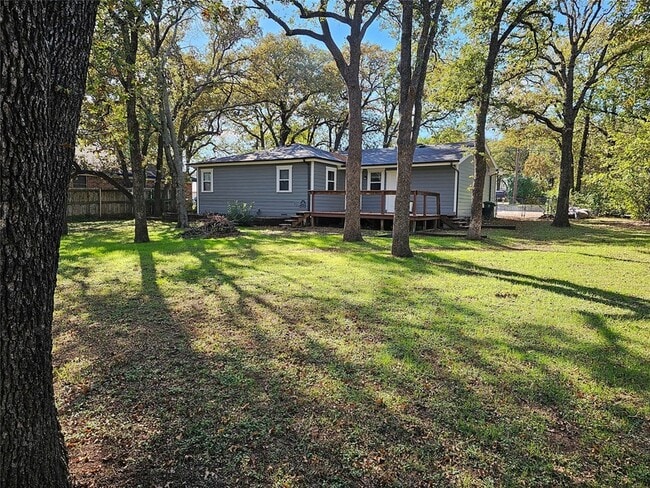 Building Photo - 3208 Brown Trail