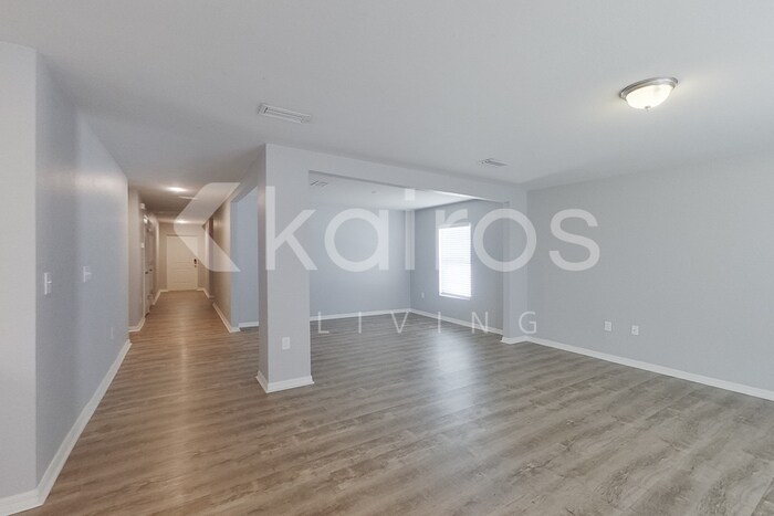 Building Photo - 2227 NW 11th Ct