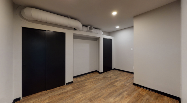 Building Photo - 1819 E Carson St