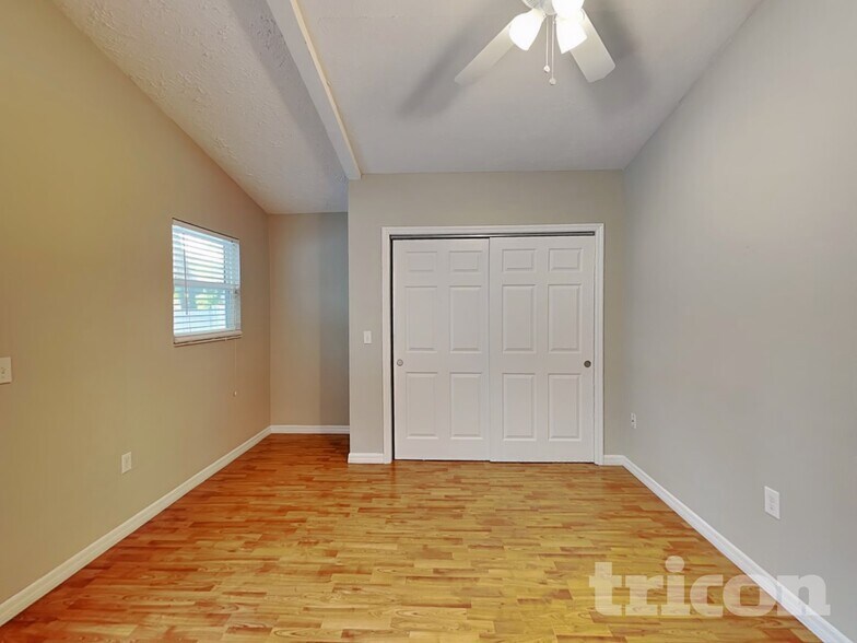 Building Photo - 11008 Millbury Ct