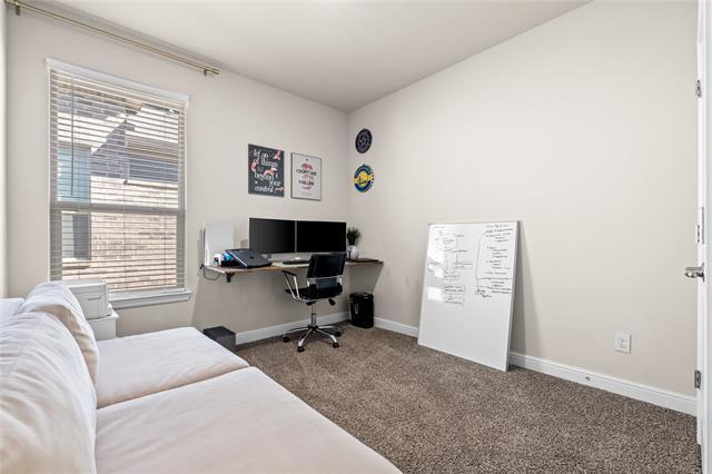 Building Photo - 5505 Cypress Pt Dr