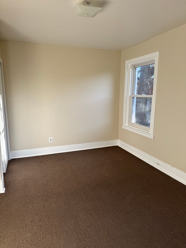 Building Photo - 4524 Springfield Ave