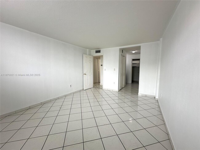 Building Photo - 14195 SW 87th St