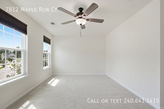 Building Photo - 7812 Maple Run Ct