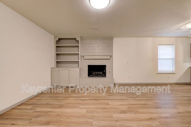 Building Photo - 2321 Cedar Brook Dr