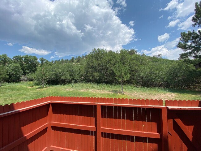 Building Photo - Beautiful 3 Bed 2 Bath in the Northwest!!!