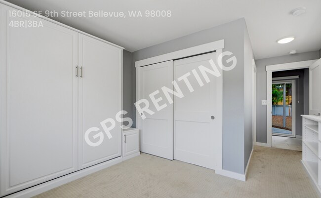 Building Photo - 16015 SE 9th St