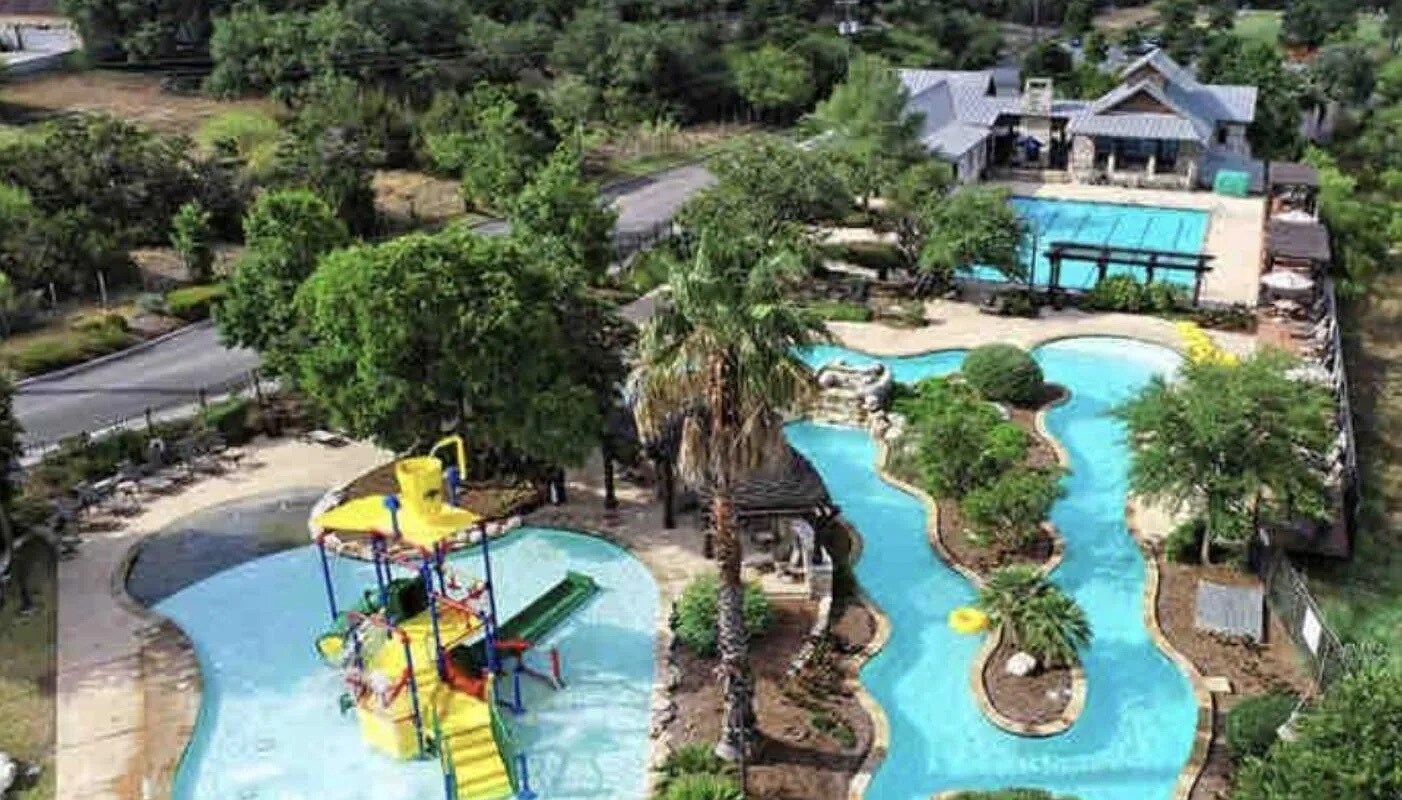 Building Photo - 24719 Resort Pky