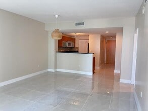 Building Photo - 253 NE 2nd St