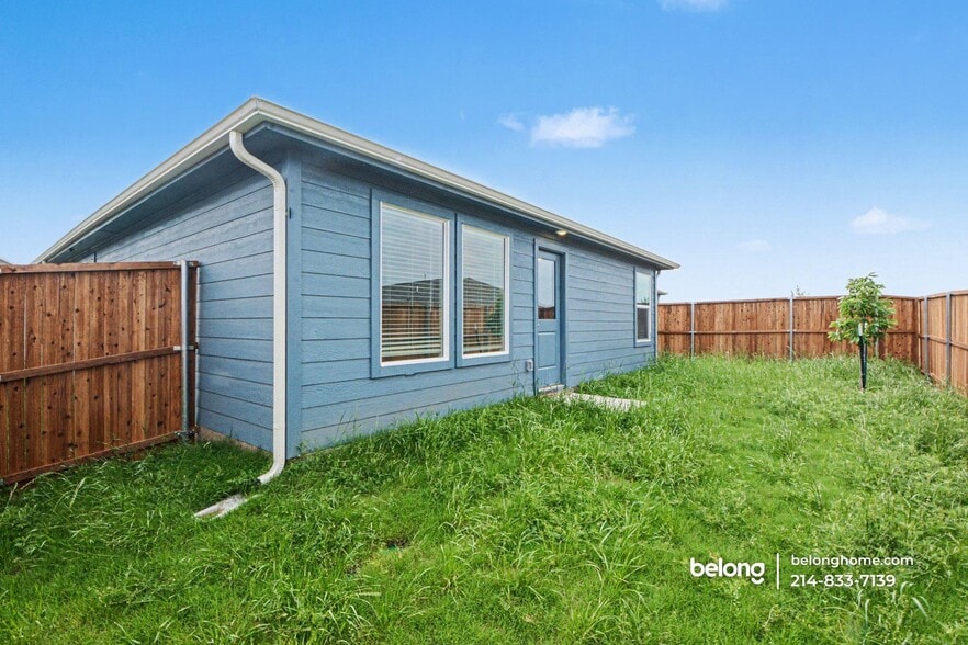 Building Photo - 3168 Burmese St