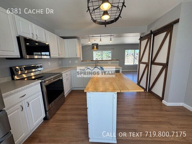 Building Photo - 6381 Cache Dr