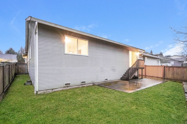 Building Photo - Spacious 3 Bed 2 Bath Rambler Kellogg Neig...