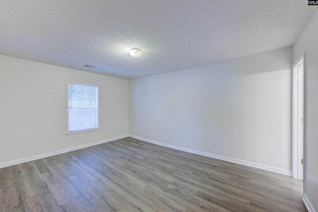 Building Photo - 229 Deer Hound Trail