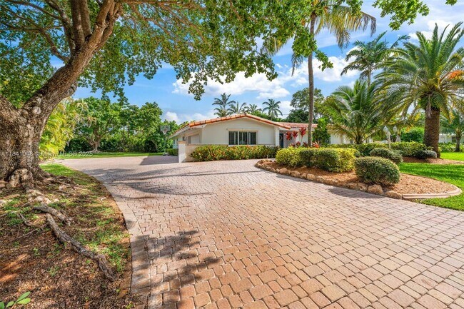 Building Photo - 6561 Marlin Dr