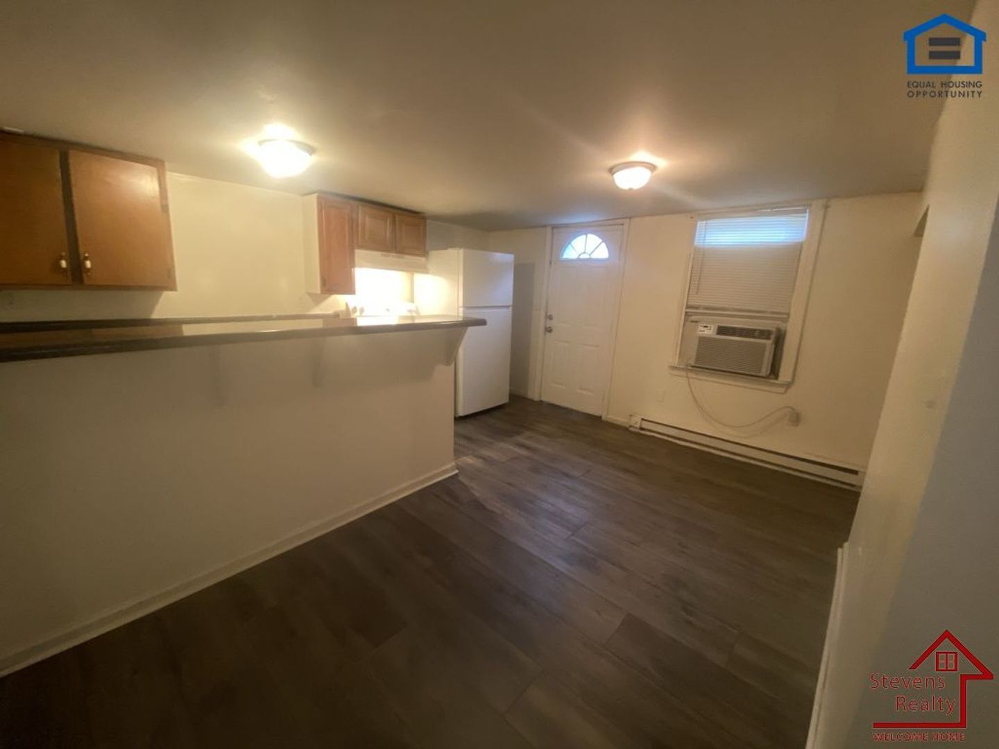 Building Photo - 4324 Grand Ave