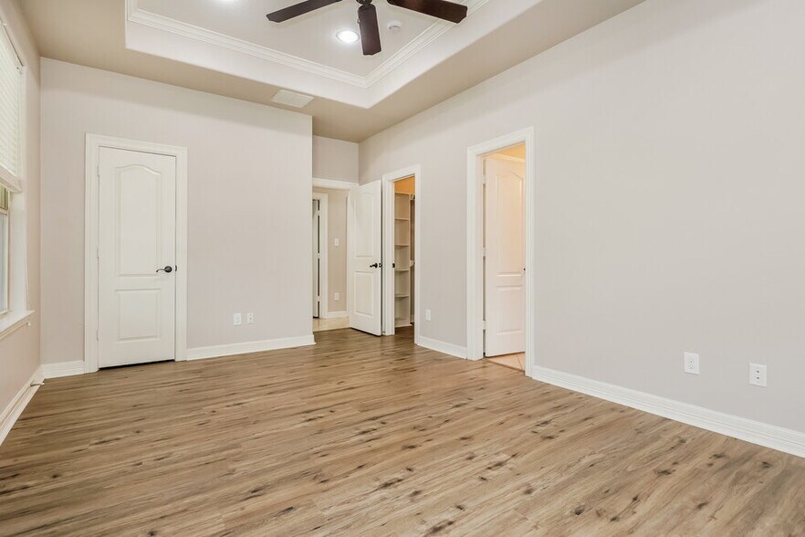Building Photo - 23733 Briar Tree Dr